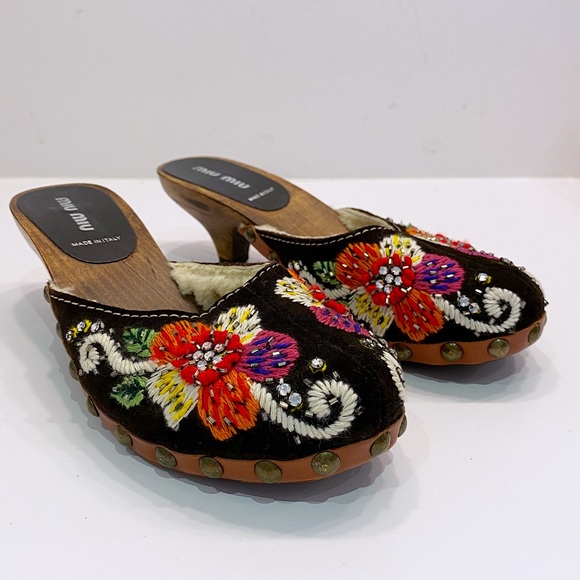 Miu Miu Wood Embroidered Clogs - 36 - Picture 2 of 11